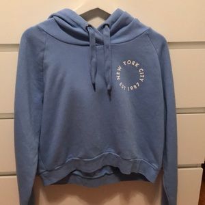 Cropped hoodie